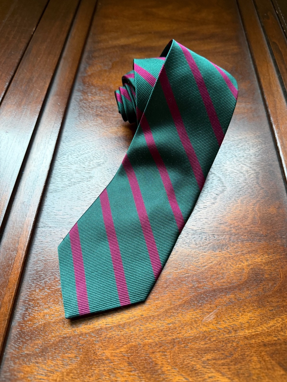 J.Crew "The Narrow Tie" 100% Silk Hunter Green & Burgundy Repp Stripe